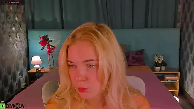 Aurora_Bennet's avatar