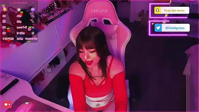 Autumn_Nighht on StripChat 