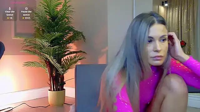 Avril_Cyrus — rub my clit