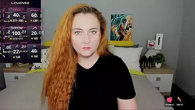 BabeLessi on StripChat 