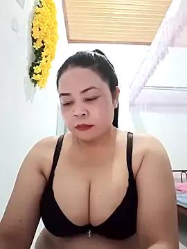 Baby-bigtits2024 on StripChat 