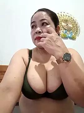 Baby-bigtits2024 on StripChat 