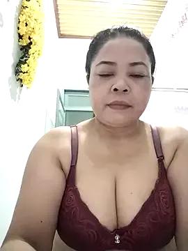 Baby-bigtits2024 on StripChat 
