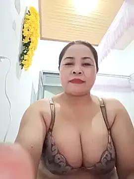 Baby-bigtits2024 on StripChat 