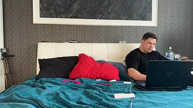 Baby6_Boy9 on StripChat 