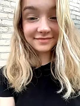 Baby_Tiny on StripChat 