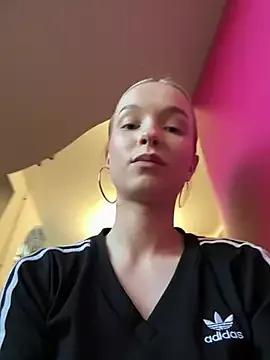 Baby_Tiny on StripChat 