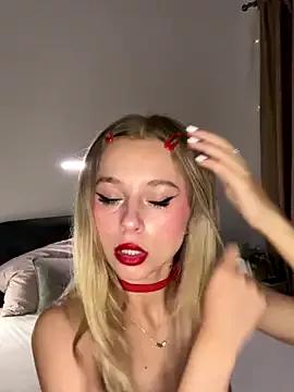 BabyAnais on StripChat 