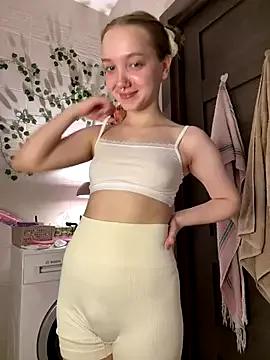 bambi_lu on StripChat 
