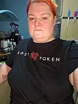 bbw_olive_peach on StripChat 