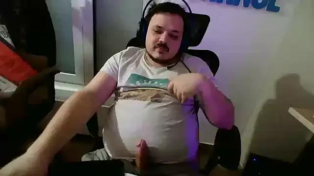 Bebemickey75 on StripChat 