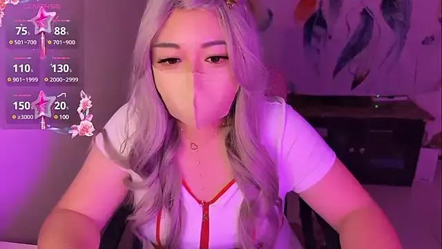 bee_baby on StripChat 