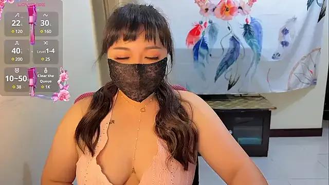 bee_baby on StripChat 