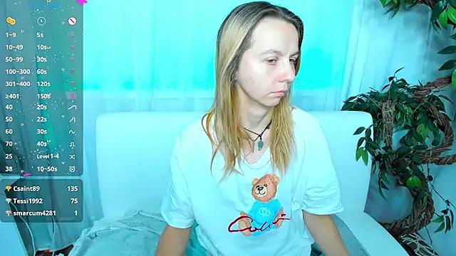 Bell_a_mi_ on StripChat 