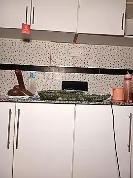 Bella045 on StripChat 