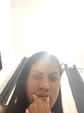 Bella_Anjoss on StripChat 