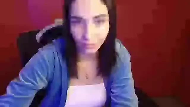 Bella_Night4 on StripChat