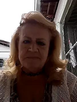 Belladama61 on StripChat 