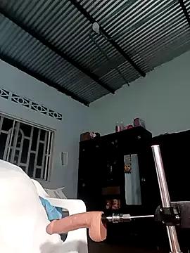 Bellota_22_Fuckme on StripChat 