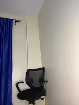 Bigbooob4 on StripChat 