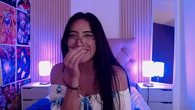 Bonnali_lune on StripChat 