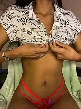 bonnie_18x on StripChat 