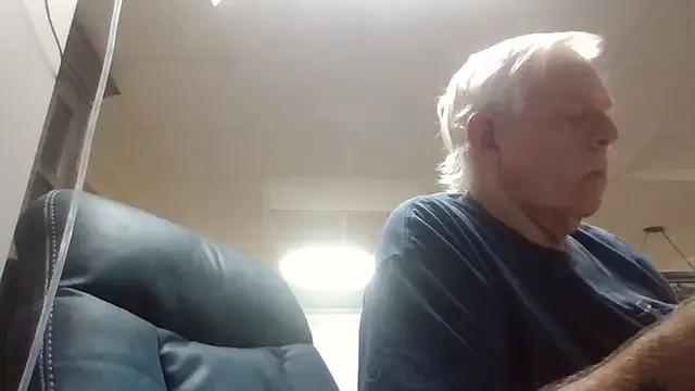 bootlegmanz on StripChat 