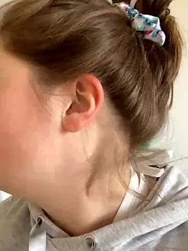 BootyLola on StripChat 