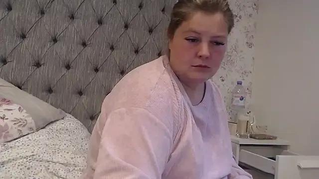 BootyLola on StripChat 