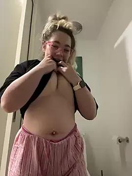 brooklynivy on StripChat 