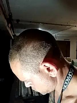 Buffshagswell on StripChat 