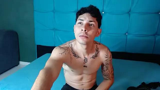 Bunny_Petit on StripChat 