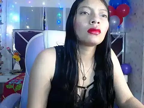 BunnyBliss_hot on StripChat 