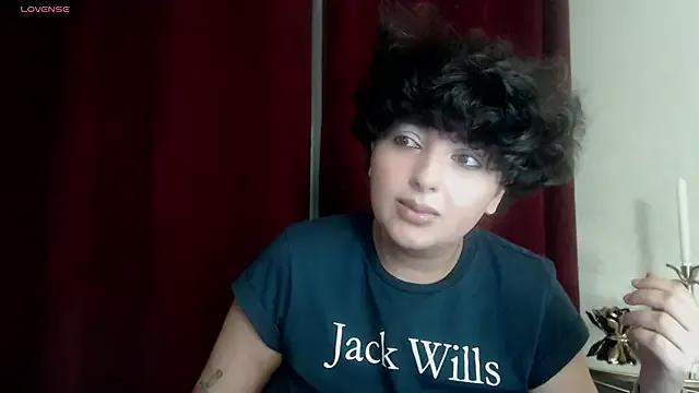 BustyAllyy on StripChat