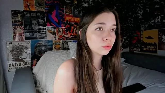 Butterflys1268 on StripChat 