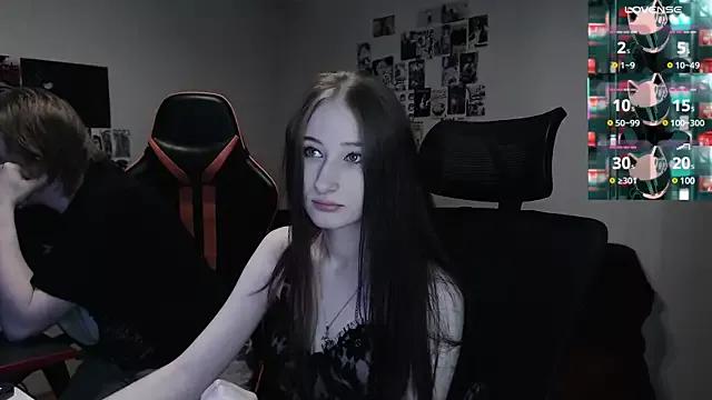camcoupbang on StripChat 