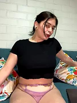 cami_lorena — montar dildo