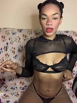 Cammgirlmii on StripChat 