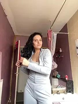 Camwithchlox — Freechat on StripChat