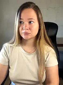 CaramelleSugar_ on StripChat 