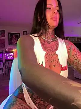 caseykey — LAST TIPPER GETS RANDOM PUSSY PIC
