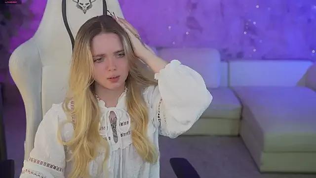 Cassy-Celestial_ on StripChat 