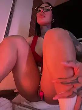 Cataleyasweet_19 on StripChat 