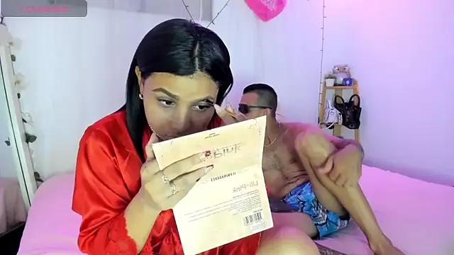catalina_and_roger on StripChat 