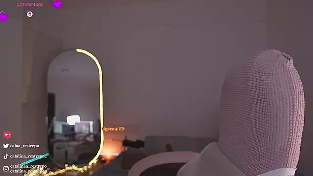CATALINA_RESTREPO on StripChat 