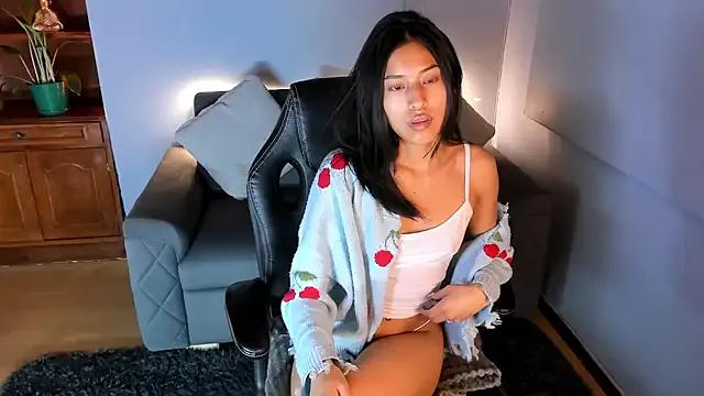 celeste_contreras on StripChat