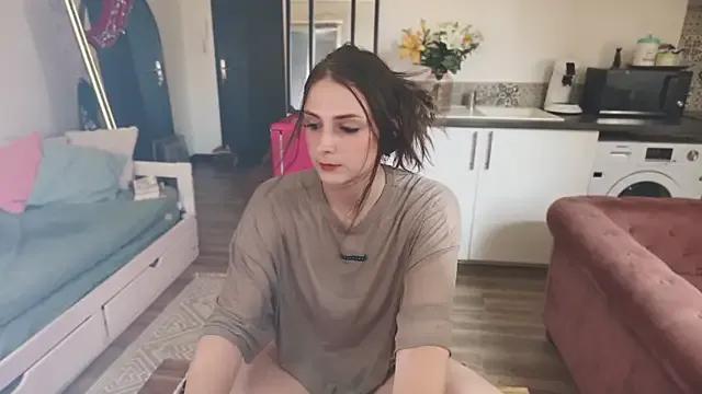 Celeste_Off on StripChat 