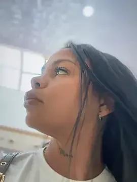 Charly_'s avatar