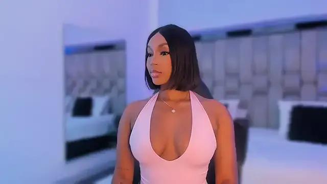 ChaynnaCooper on StripChat