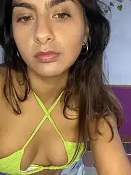 chicachocolate01 on StripChat 
